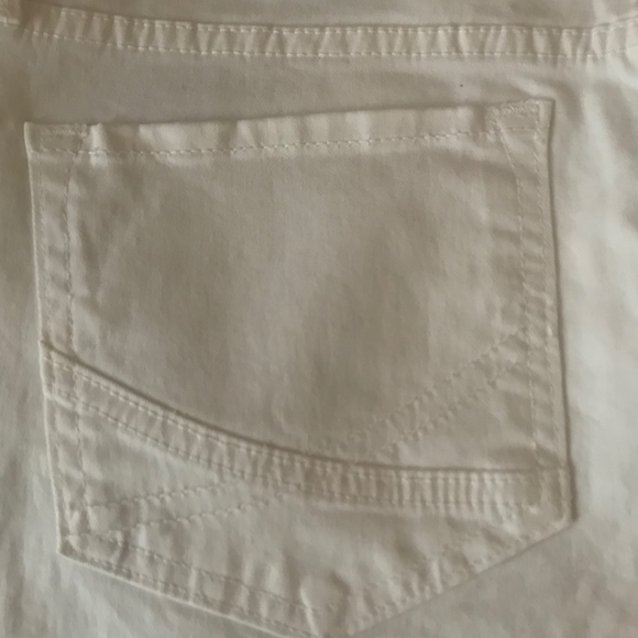 NYDJ White Original Slimming Straight Leg Jean 4 - Picture 5 of 6